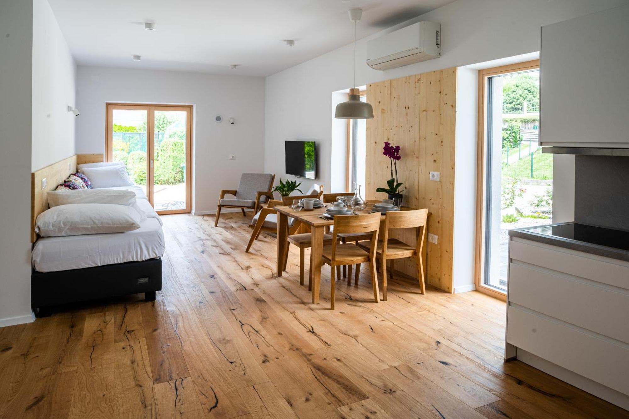 Apartament Lucka Bled Quiet Location, Free Bikes, Big Garden, Doctor Zewnętrze zdjęcie