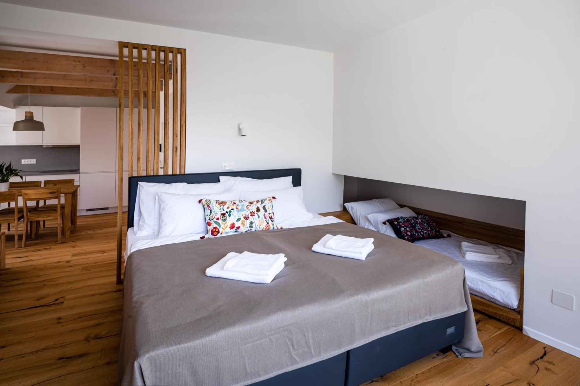 Apartament Lucka Bled Quiet Location, Free Bikes, Big Garden, Doctor Zewnętrze zdjęcie