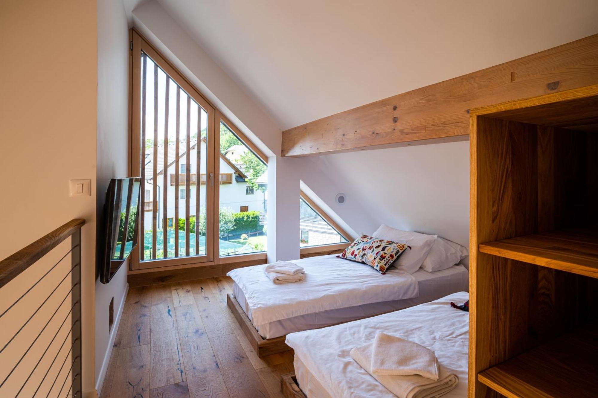 Apartament Lucka Bled Quiet Location, Free Bikes, Big Garden, Doctor Zewnętrze zdjęcie