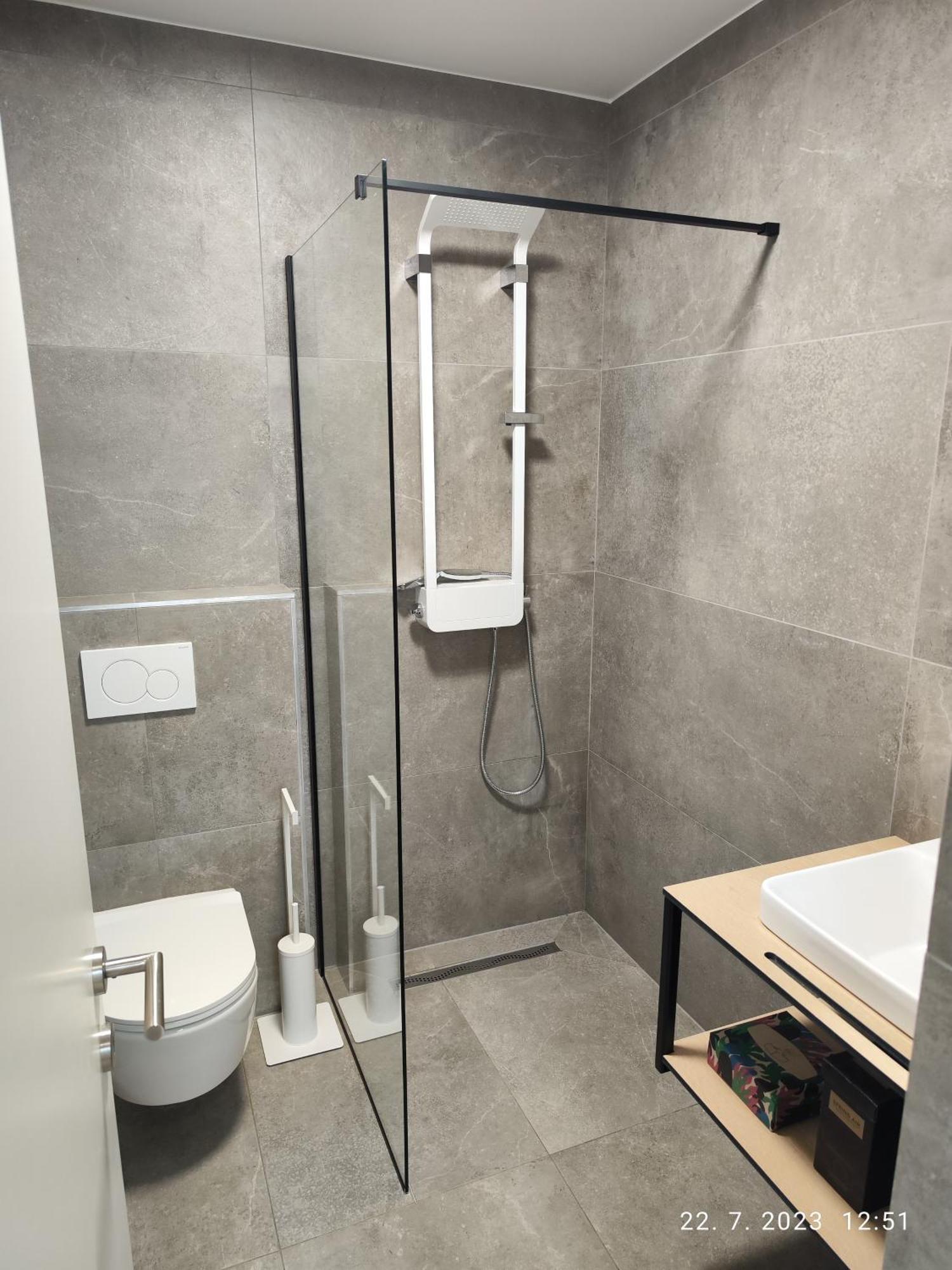 Apartament Lucka Bled Quiet Location, Free Bikes, Big Garden, Doctor Zewnętrze zdjęcie
